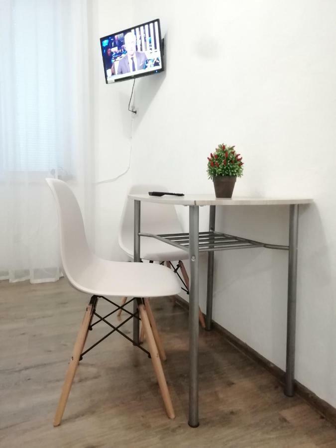Apartment On Lychakivska 161 리비프 외부 사진
